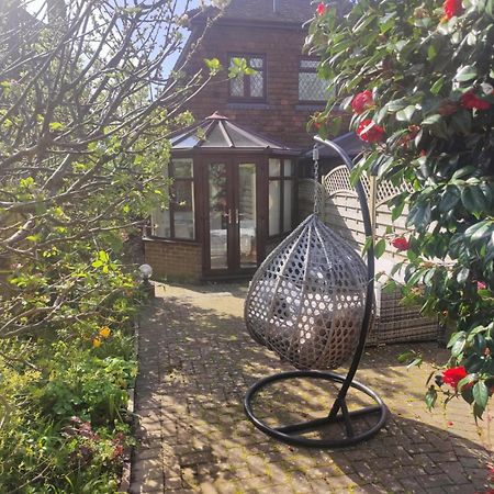 Beautiful Bexhill Cottage With Garden 3 Mins Walk To Beach 외부 사진