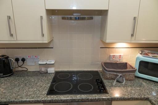 Beautiful Bexhill Cottage With Garden 3 Mins Walk To Beach 외부 사진